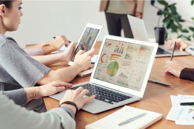 Leading with Big Data Analytics (From Data Analytics to Strategic Analytic)